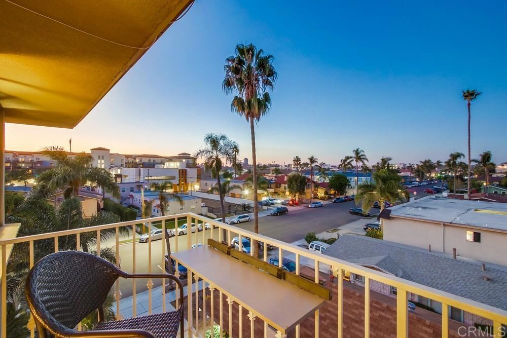 3939 Illinois Street 4G