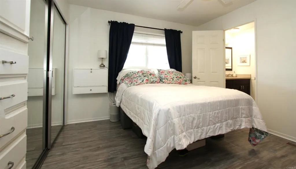 3535 Linda Vista # 4
