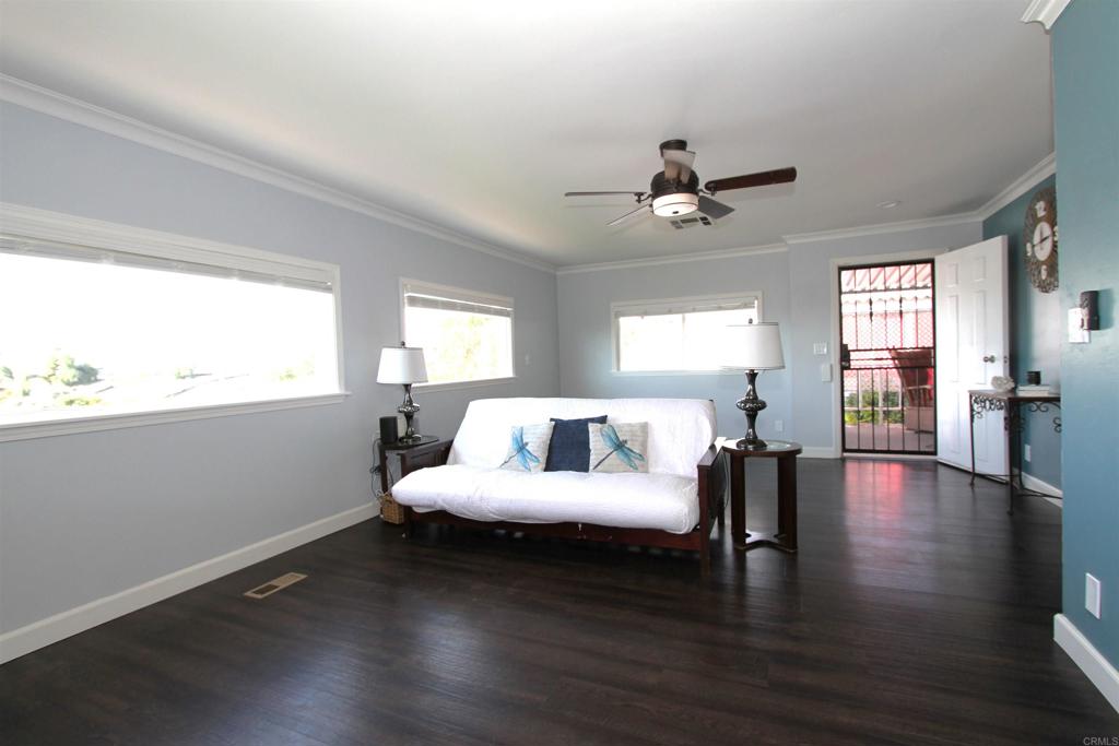 3535 Linda Vista Drive 4