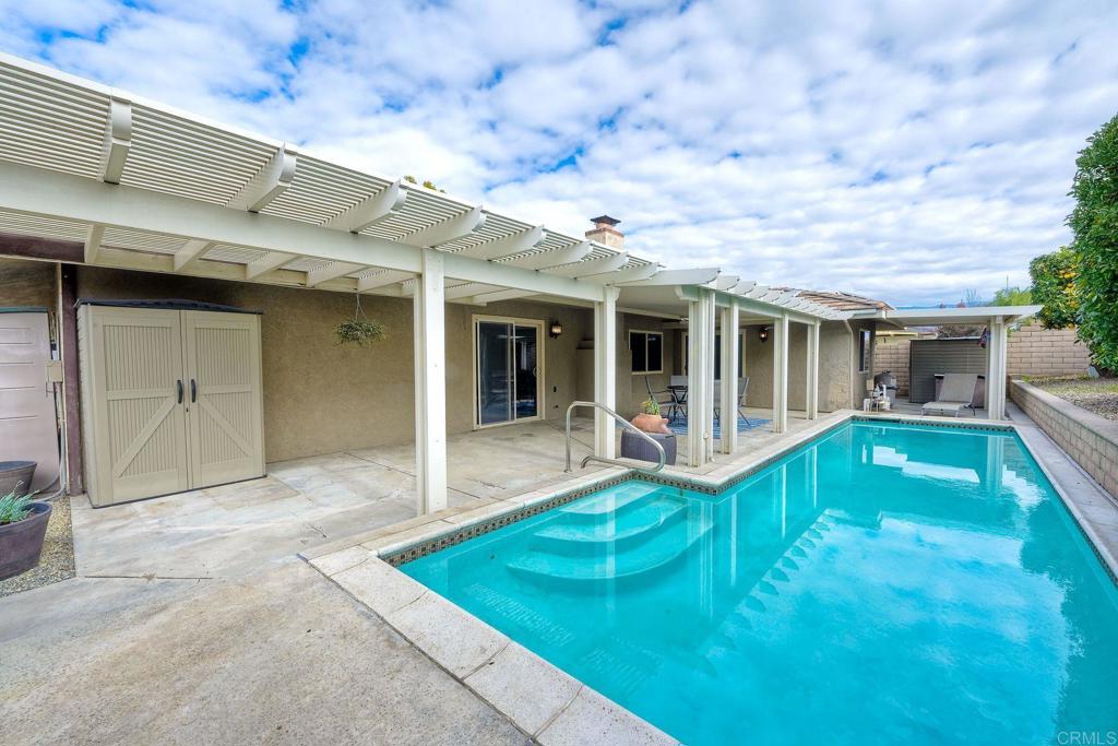 43077 Benjamin Street