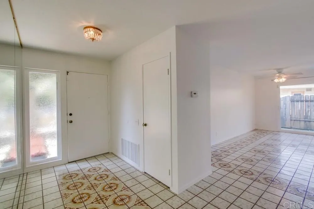 10213 Corte Tierra Baja