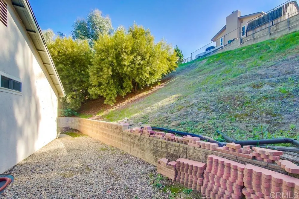 10213 Corte Tierra Baja