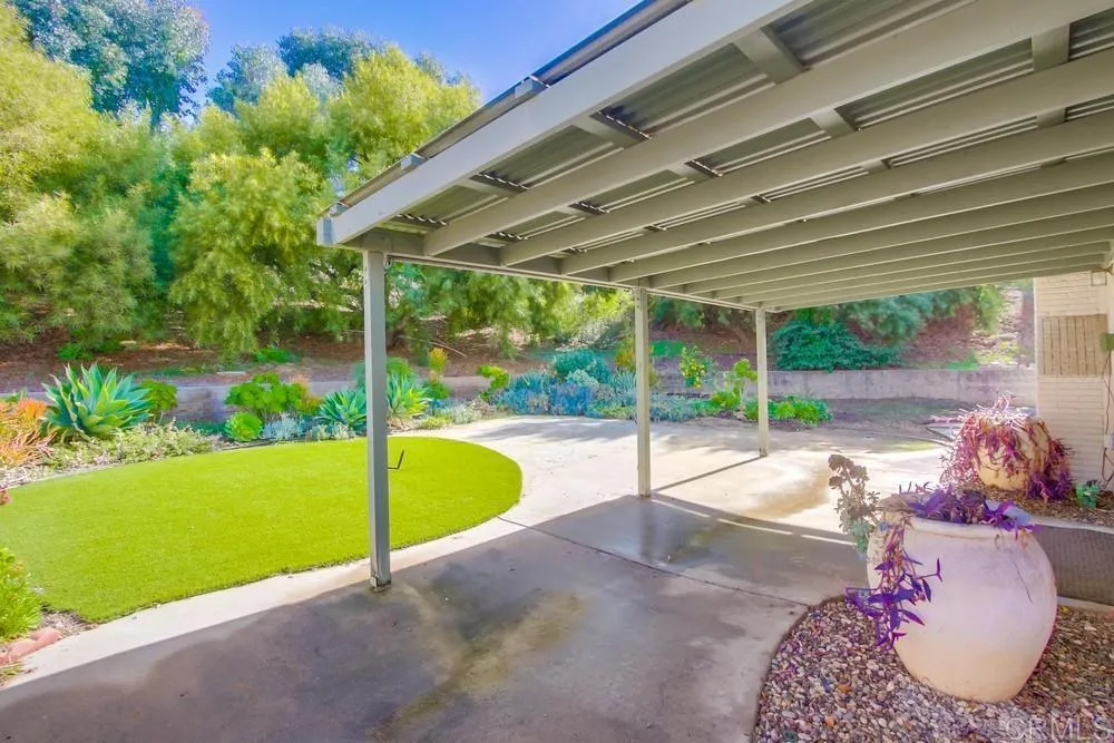 10213 Corte Tierra Baja