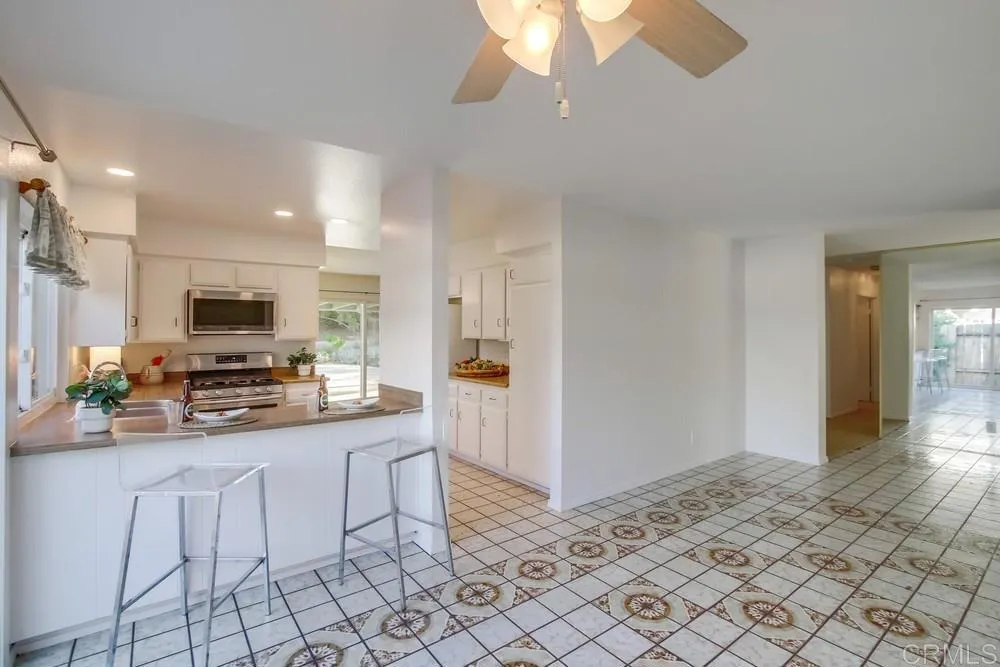 10213 Corte Tierra Baja