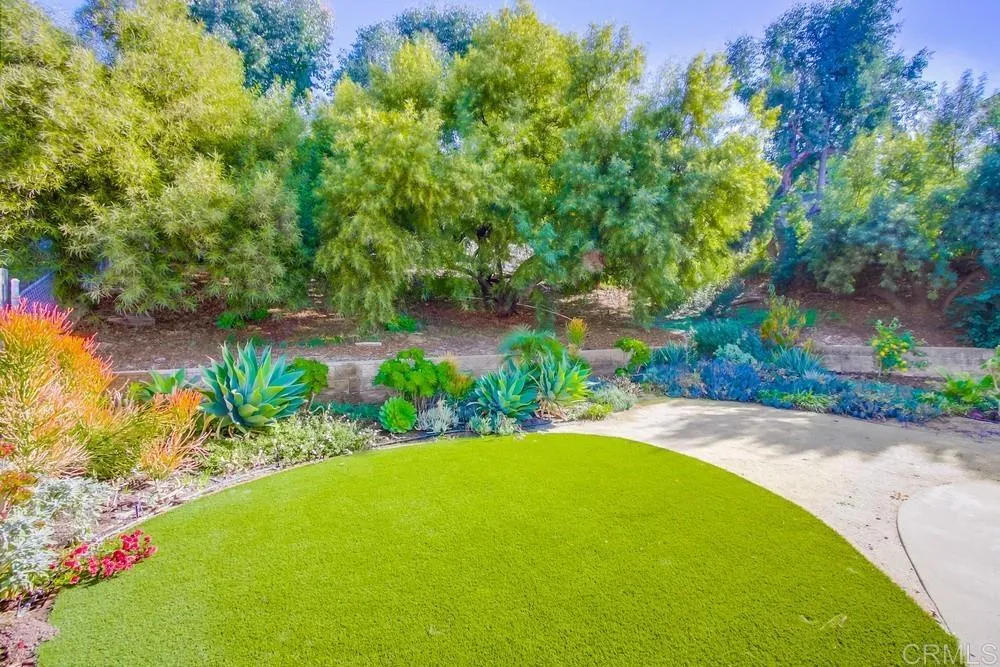 10213 Corte Tierra Baja