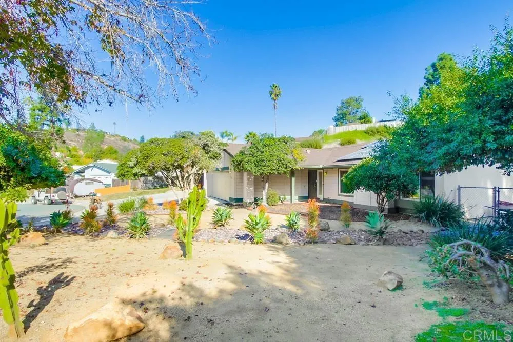 10213 Corte Tierra Baja