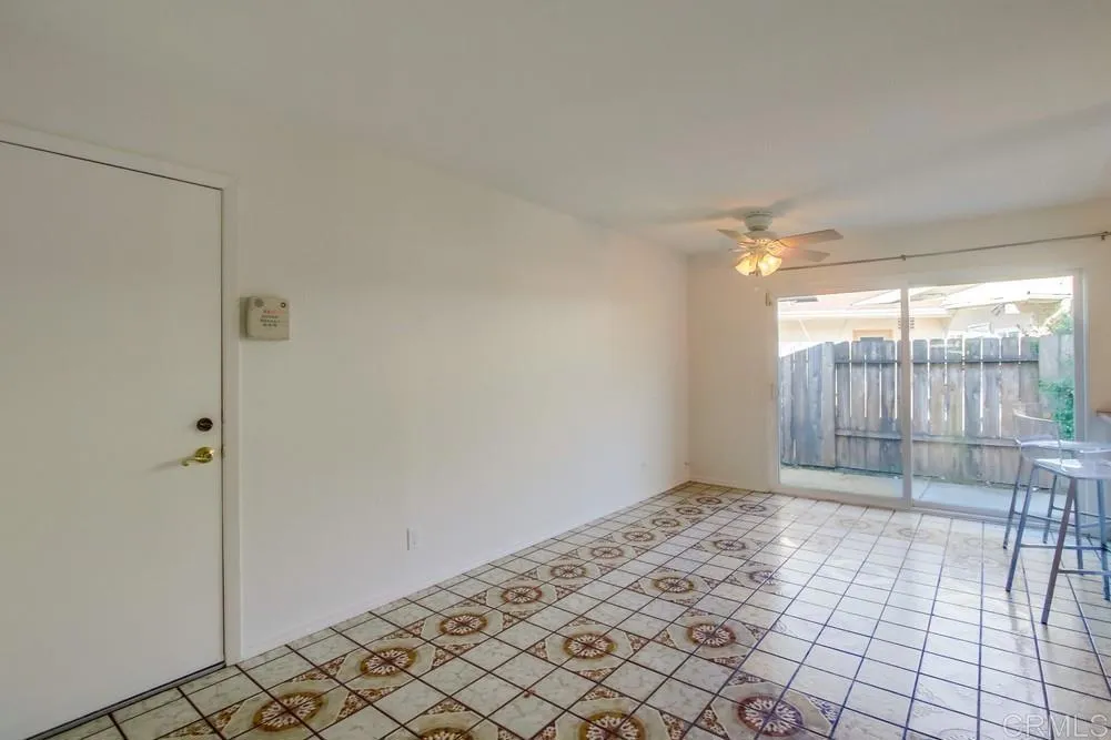 10213 Corte Tierra Baja