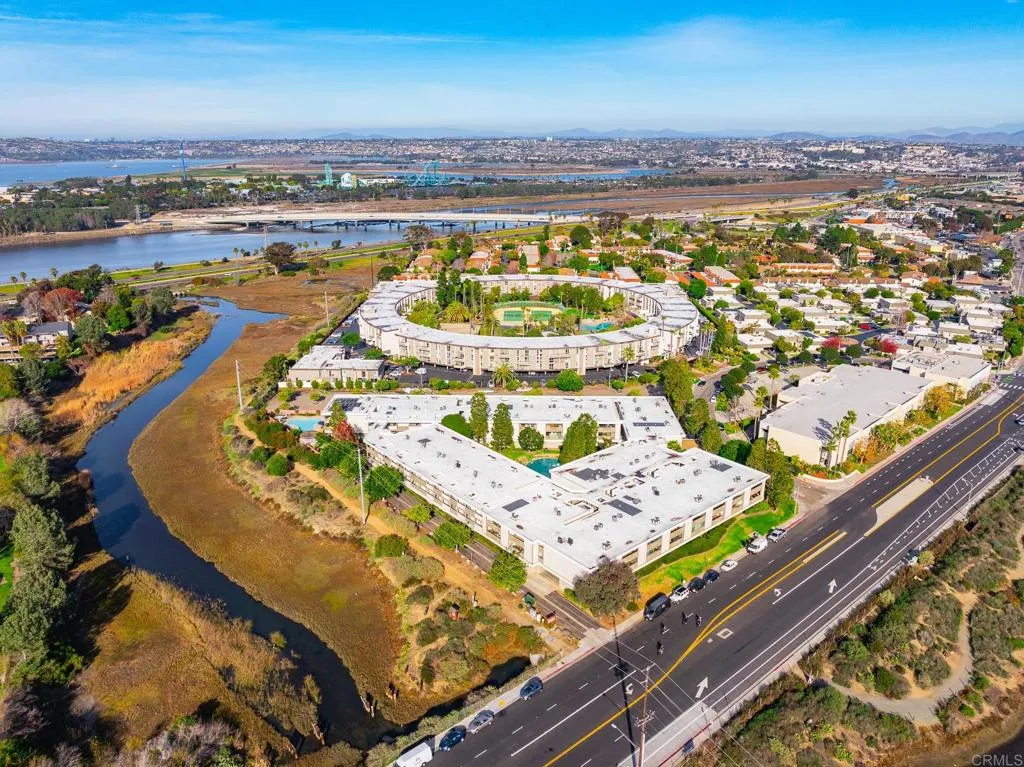 3098 Rue Dorleans # 229