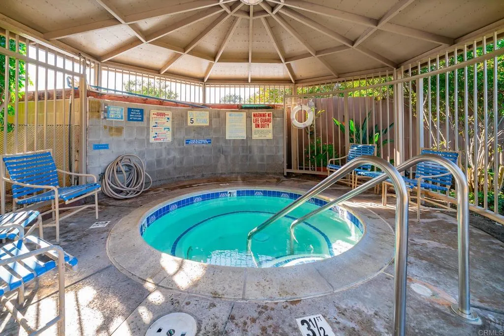 3098 Rue Dorleans # 229