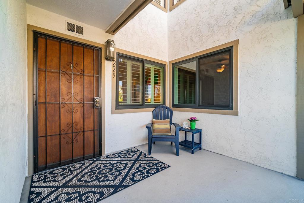 3098 RUE DORLEANS 229