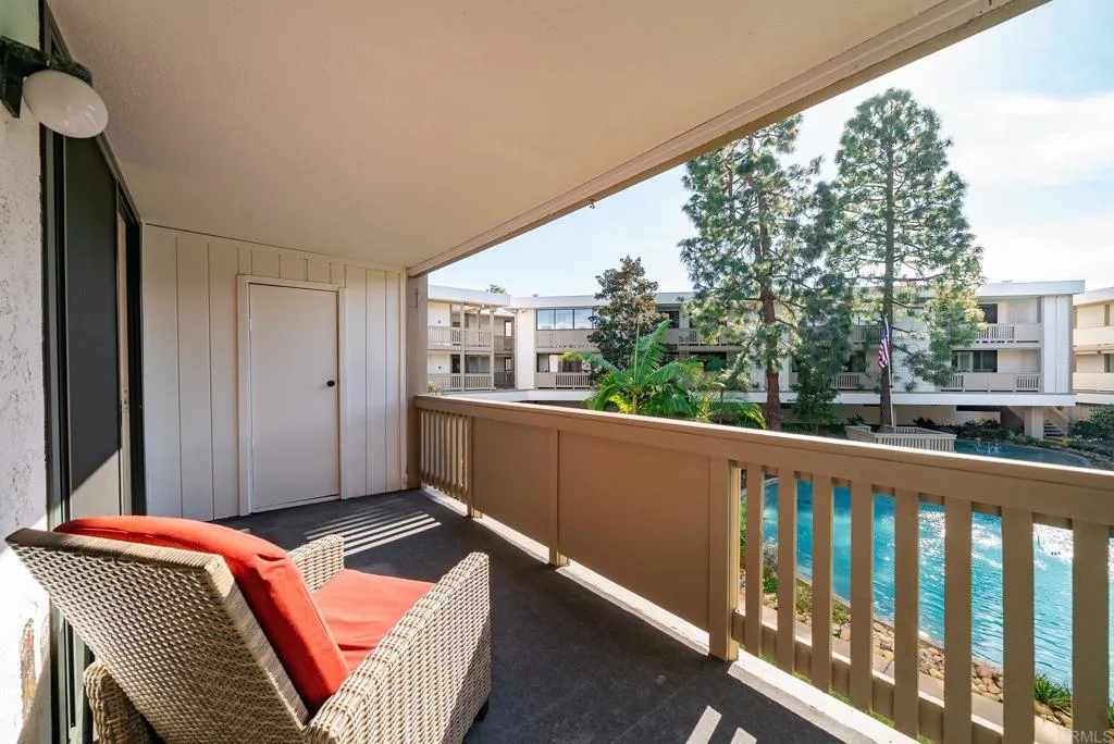 3098 Rue Dorleans # 229