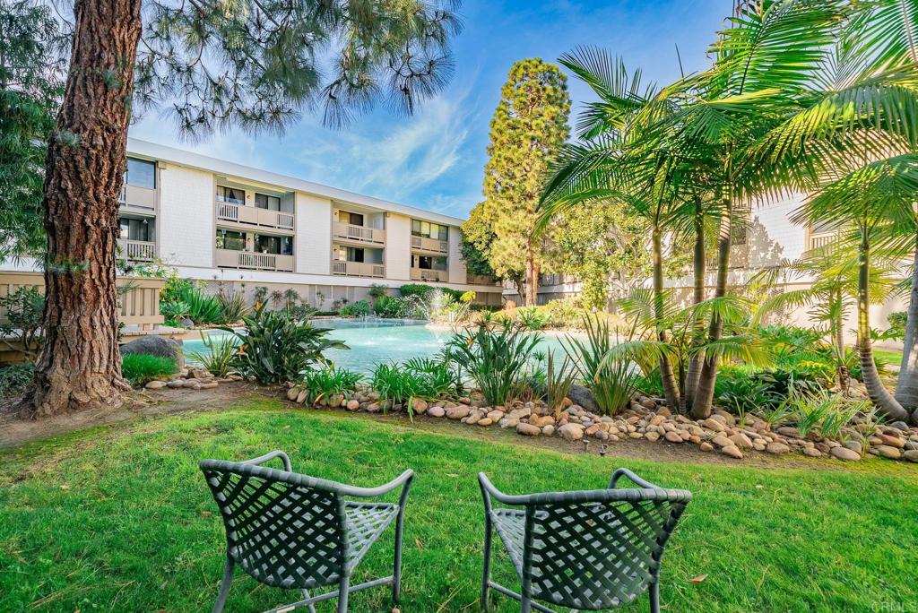 3098 RUE DORLEANS 229