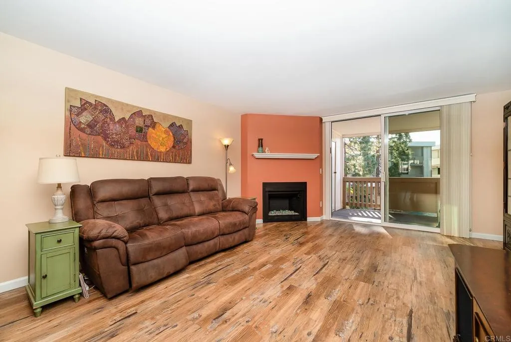 3098 Rue Dorleans # 229