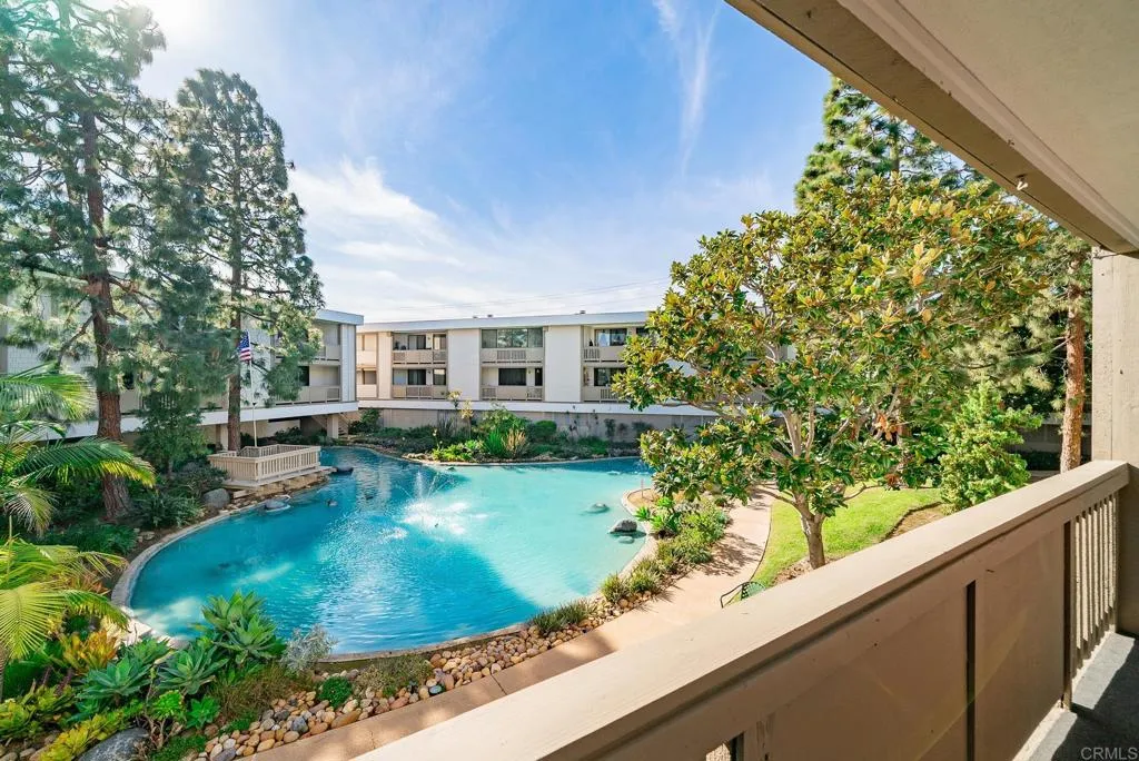 3098 Rue Dorleans # 229