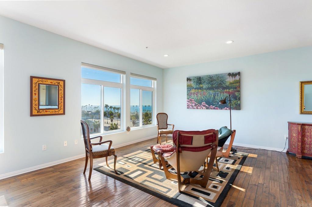 301 Mission Avenue 608