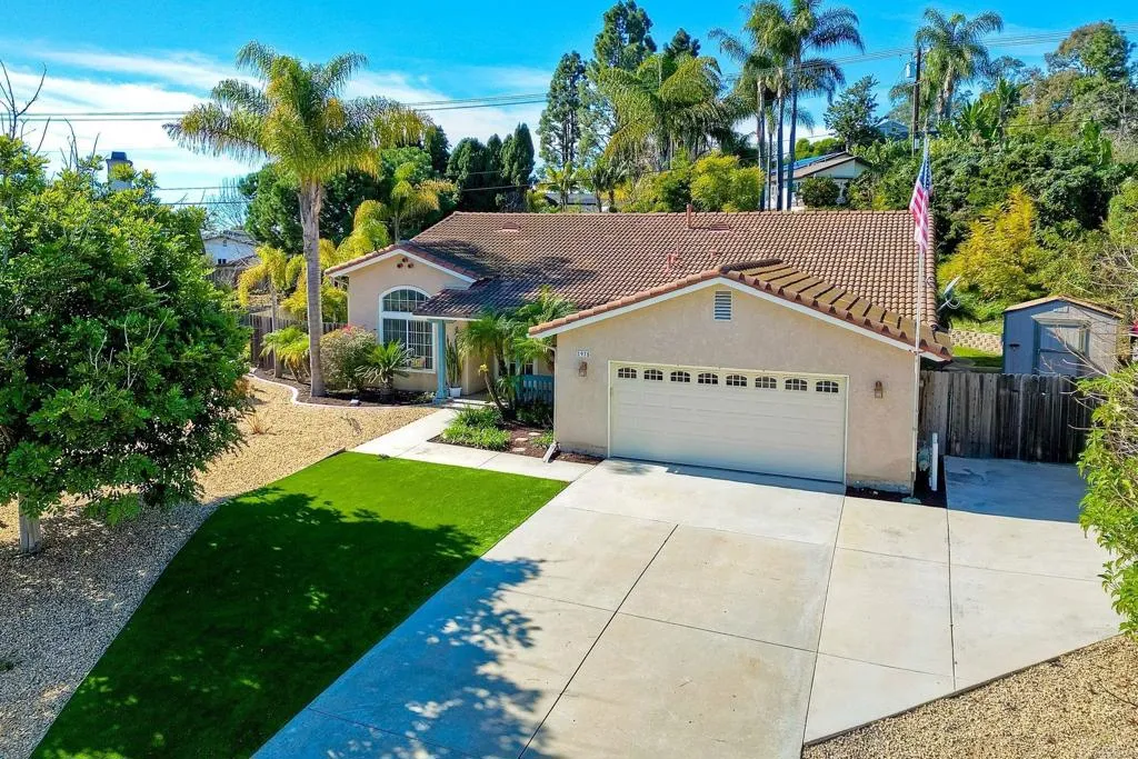 1975 Andrews Court