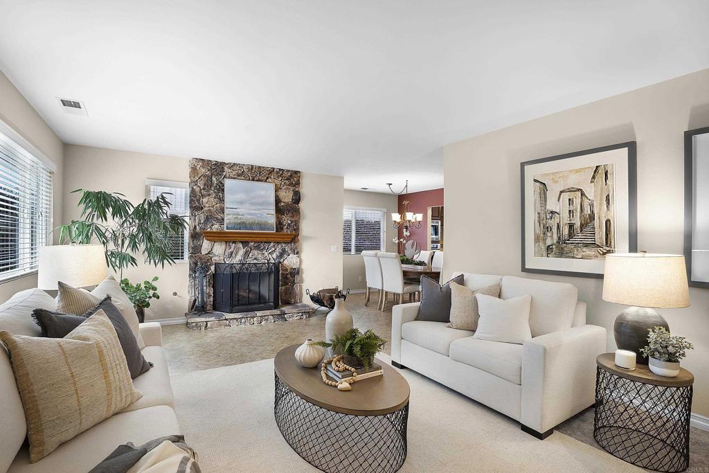 6534 Avenida Del Paraiso