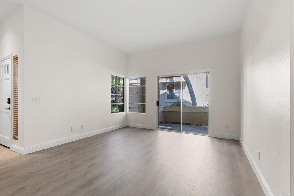 3525 Grove Street 113