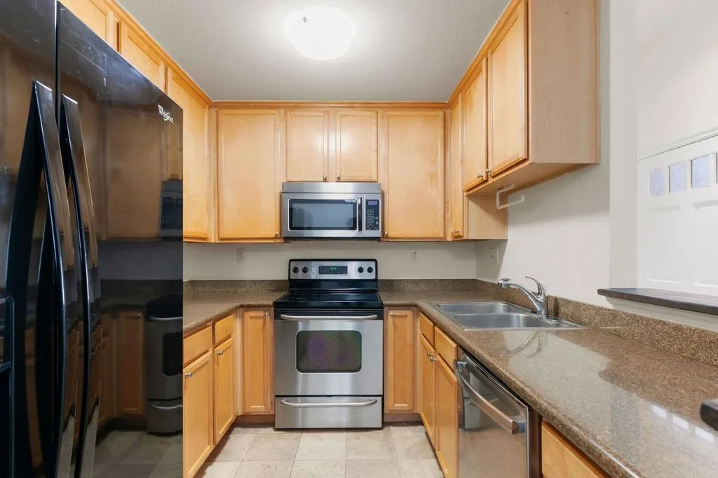 3525 Grove Street # 113