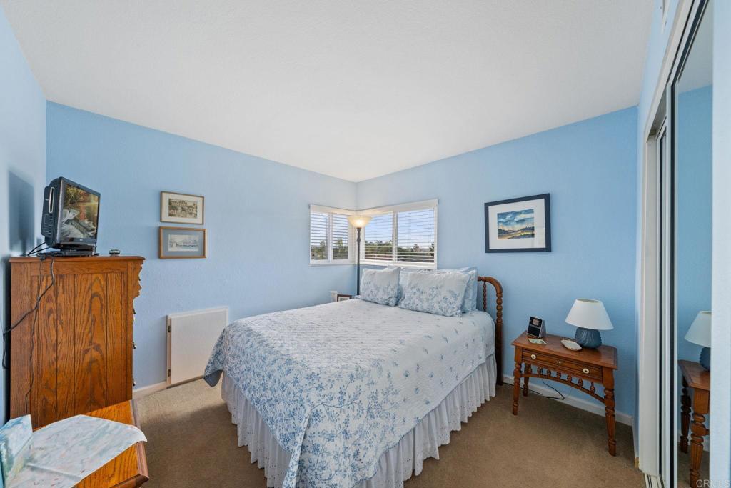 1144 Calle Christopher