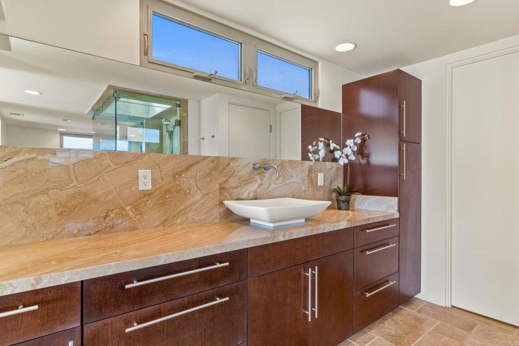 1623 S Pacific Street