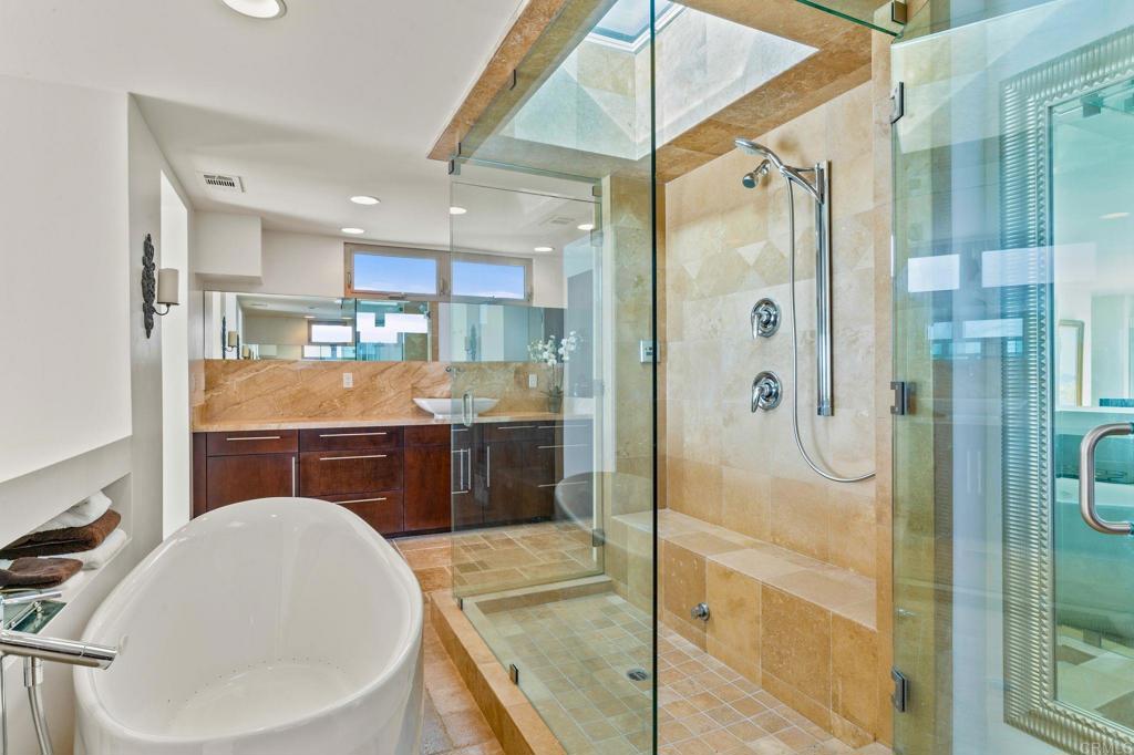 1623 S Pacific Street