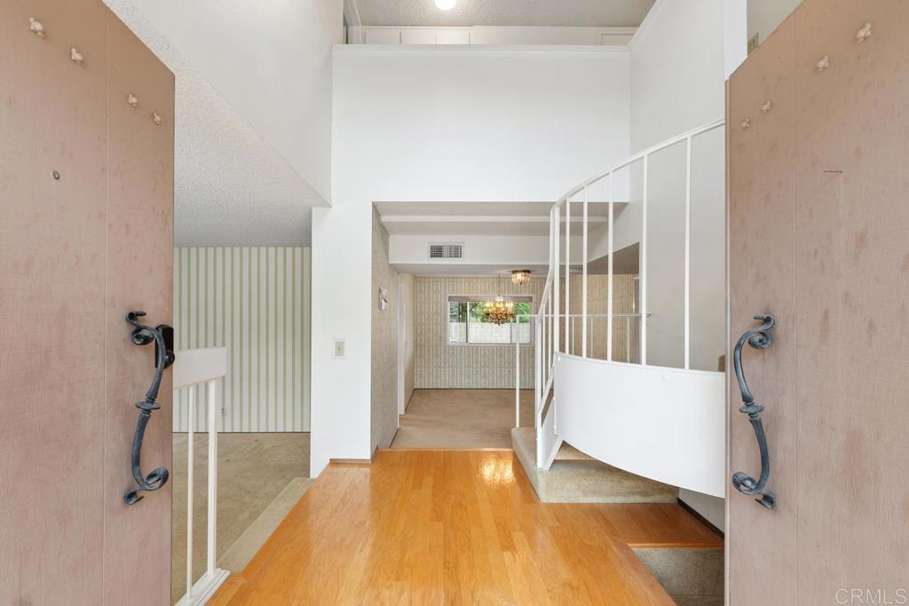 7924 Hillandale Drive