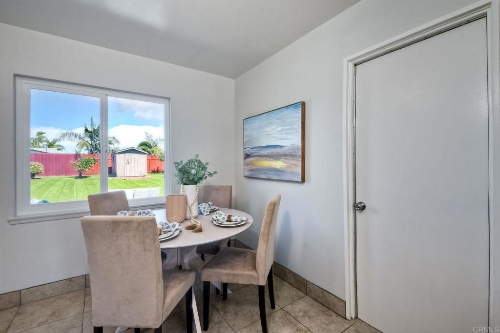 3358 La Junta Avenue