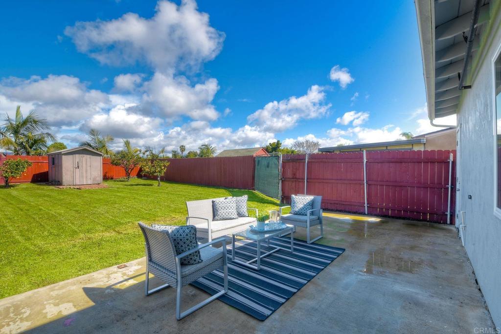 3358 La Junta Avenue