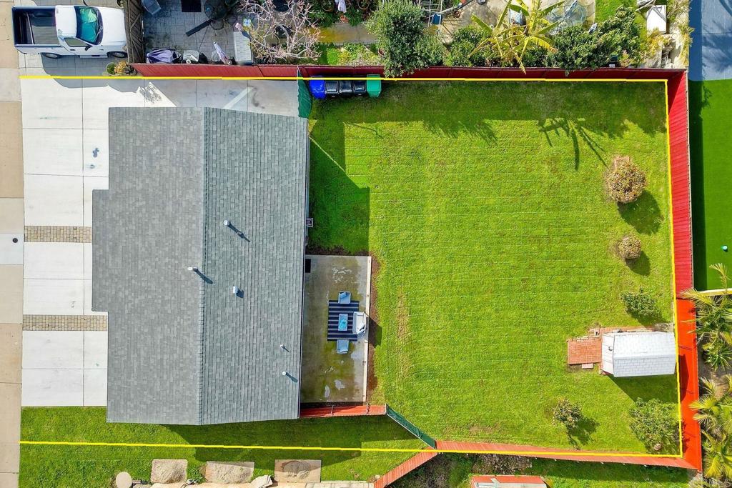 3358 La Junta Avenue