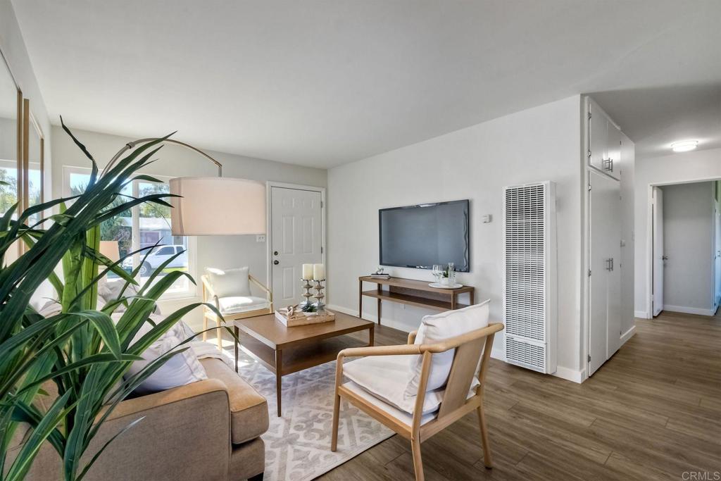 3358 La Junta Avenue