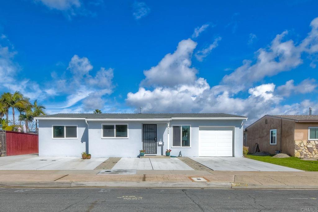 3358 La Junta Avenue