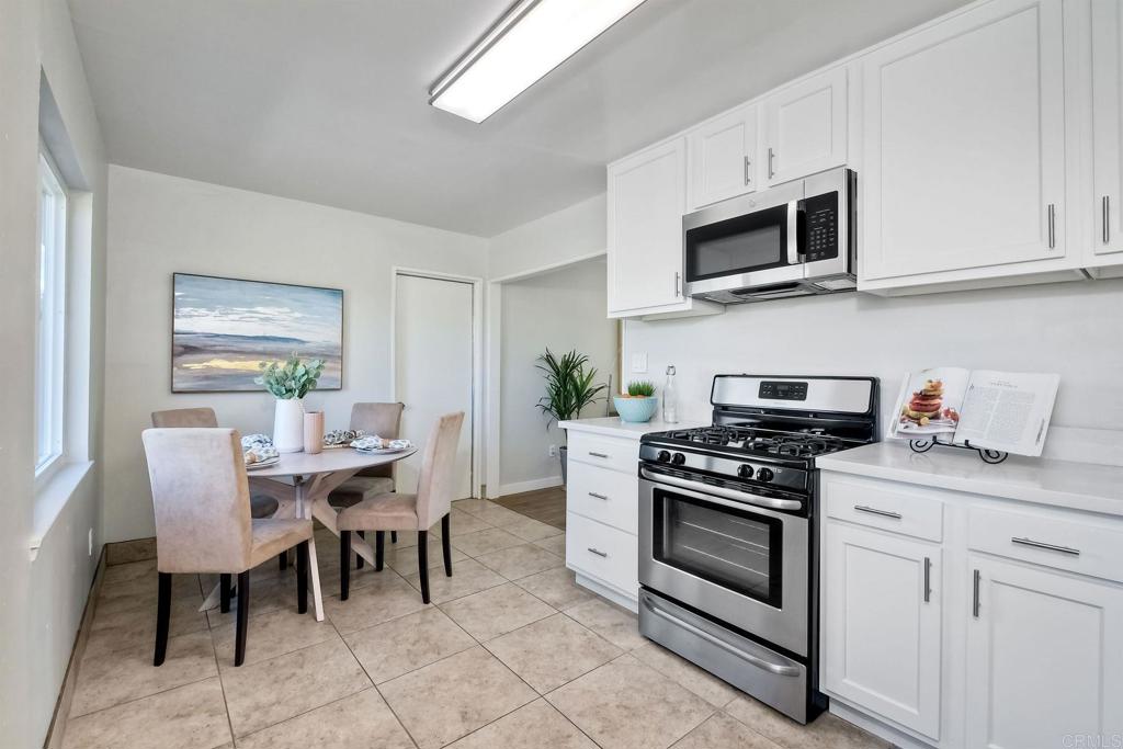 3358 La Junta Avenue