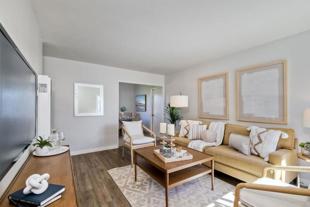 3358 La Junta Avenue