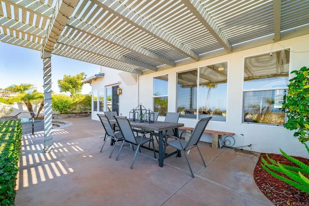 3589 Seaview