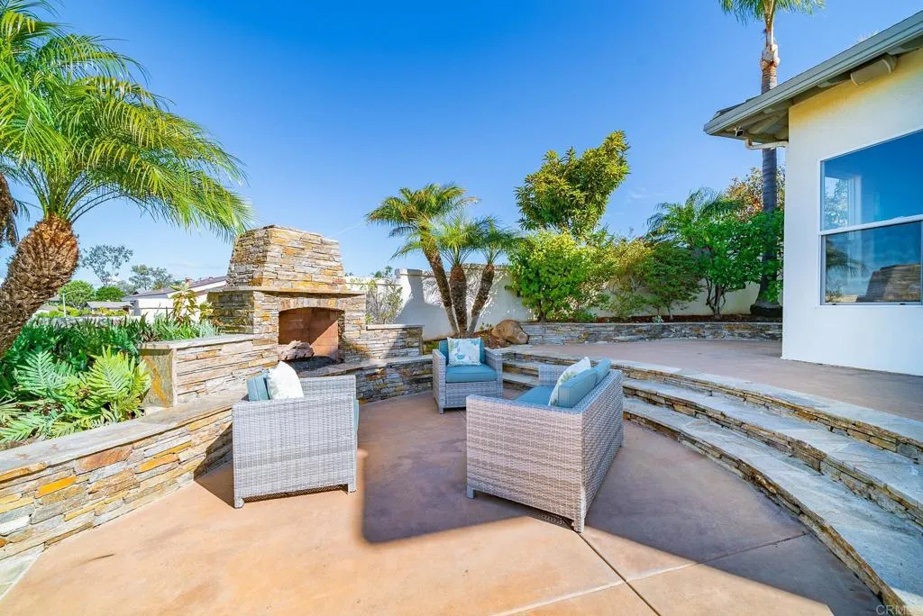 3589 Seaview