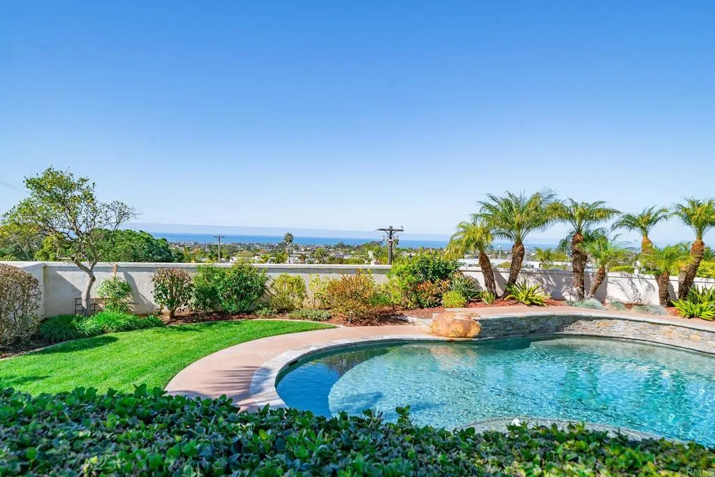 3589 Seaview