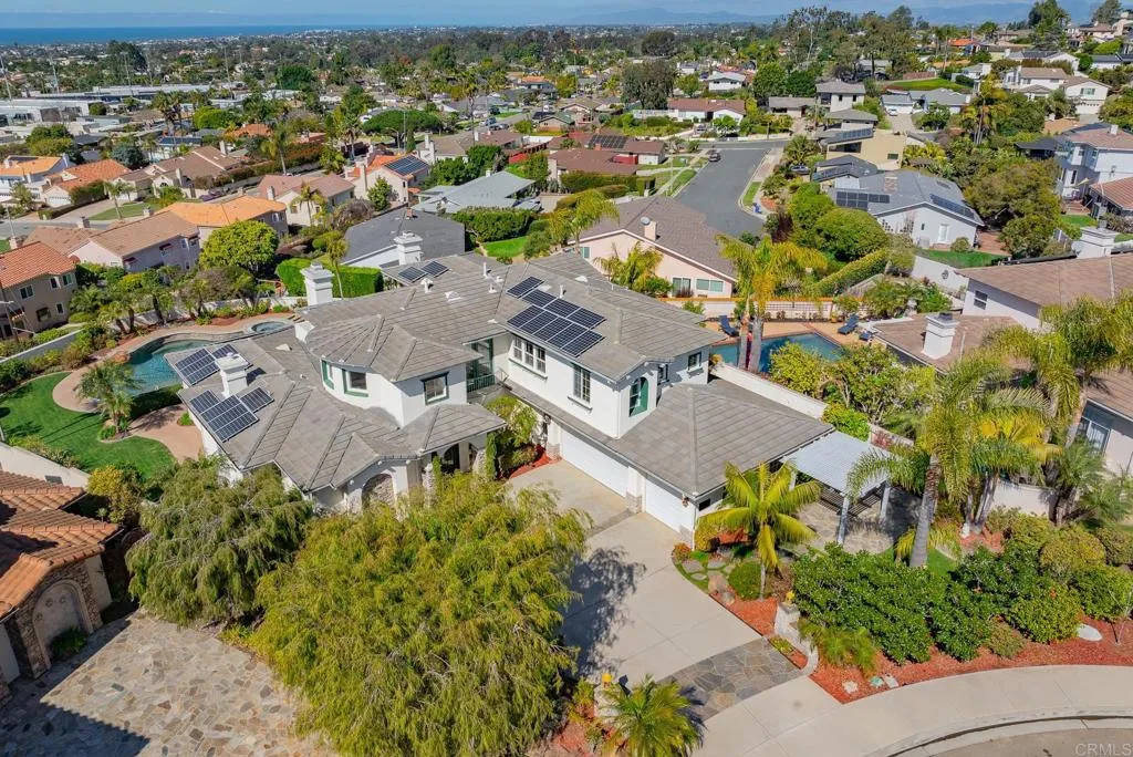 3589 Seaview