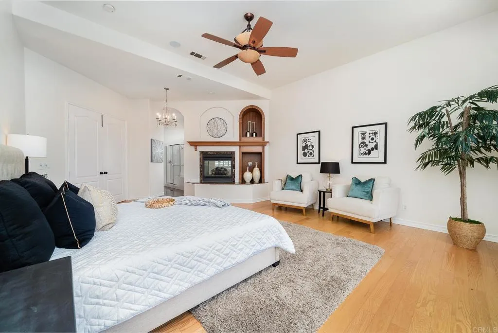 3589 Seaview