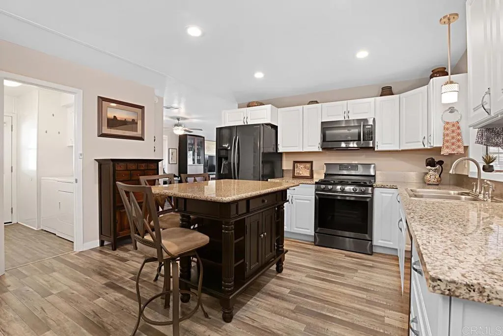650 S Rancho Santa Fe # 357