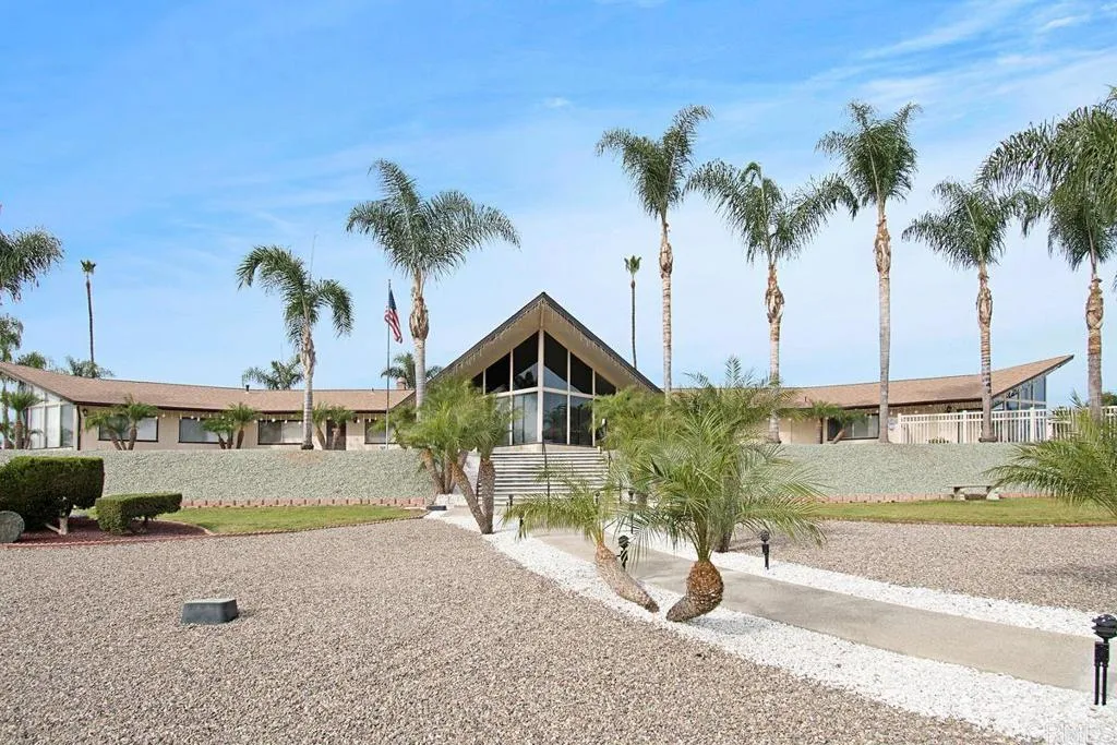 650 S Rancho Santa Fe # 357