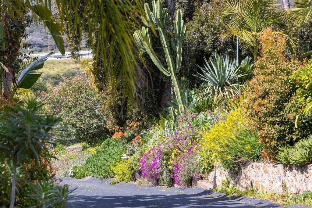 271 Stewart Canyon Road