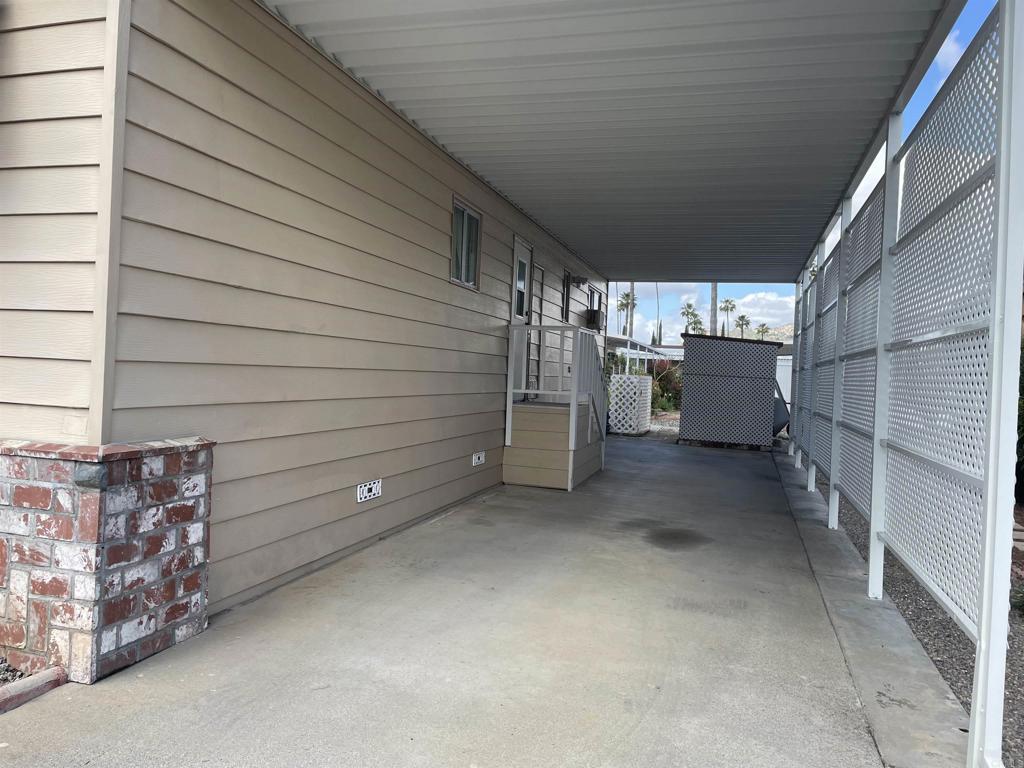 2300 E Valley Parkway SPC 220