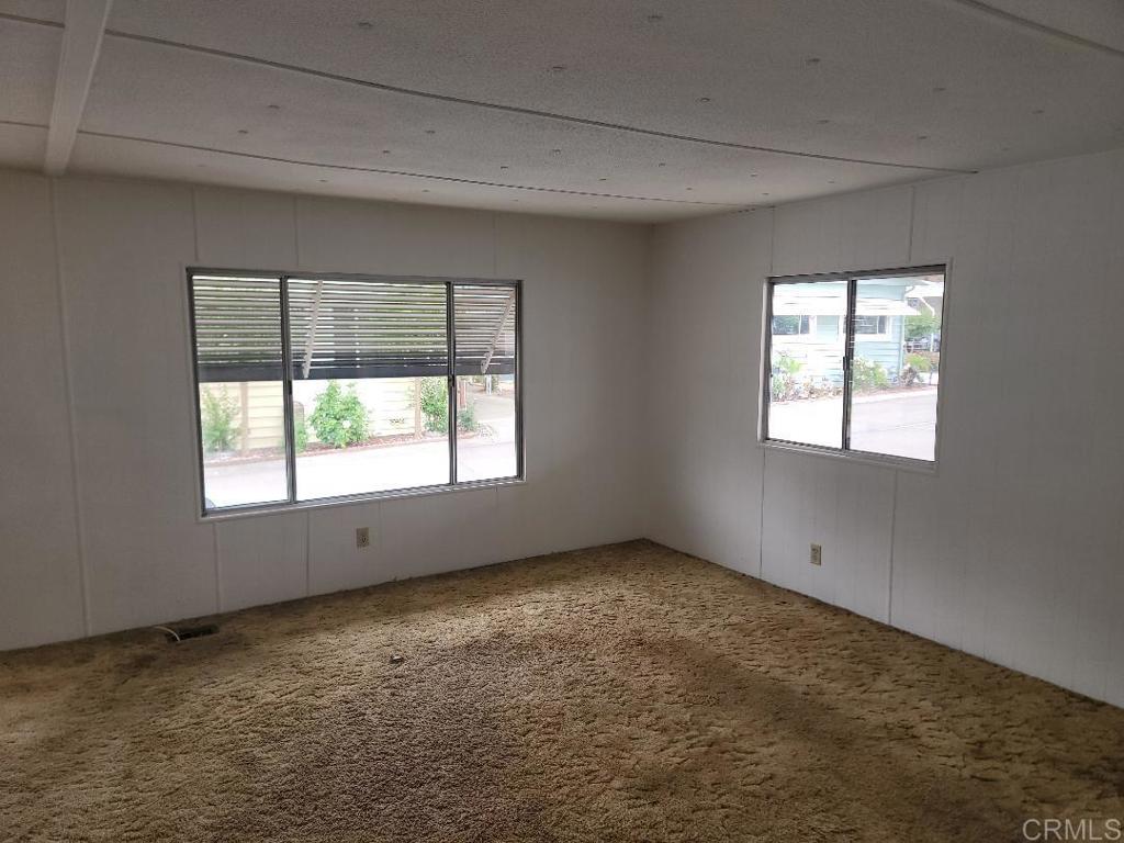 2300 E Valley Parkway SPC 220