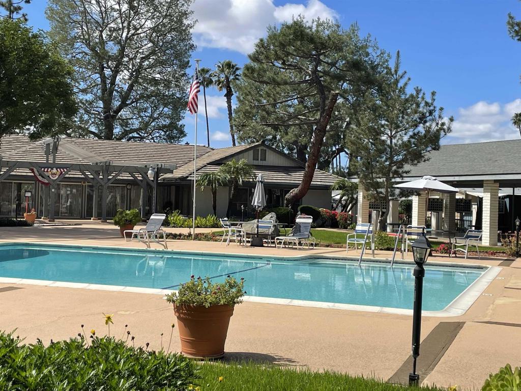 2300 E Valley Parkway SPC 220