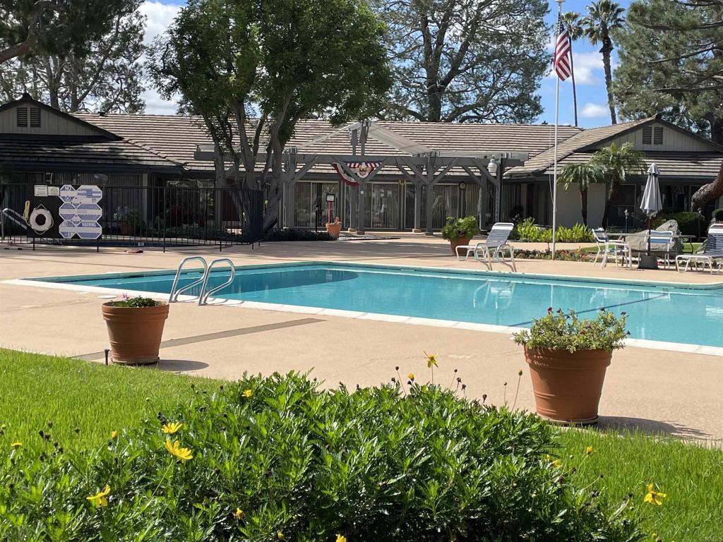 2300 E Valley Parkway SPC 220