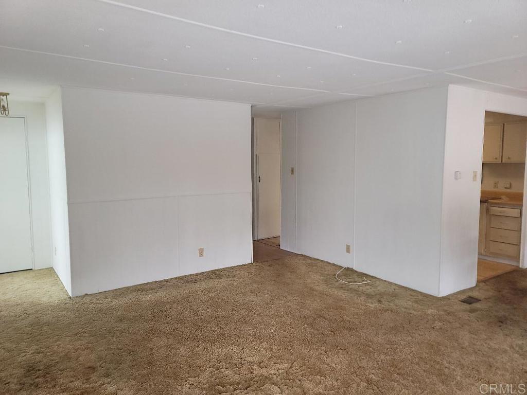 2300 E Valley Parkway SPC 220