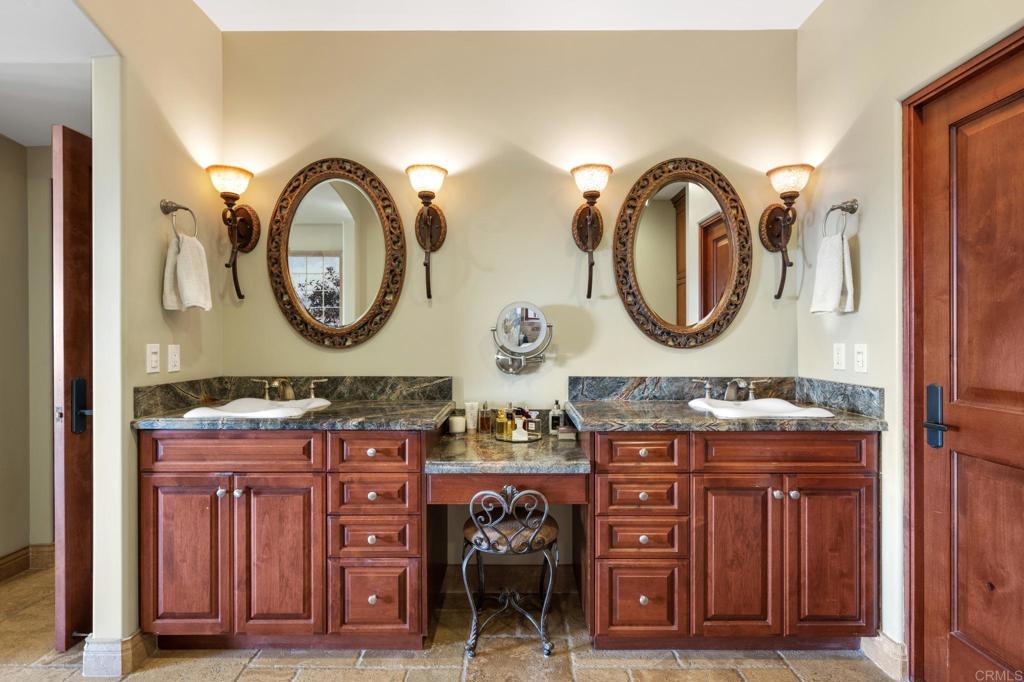 14817 Highland Valley Road