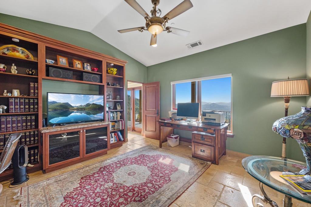 14817 Highland Valley Road