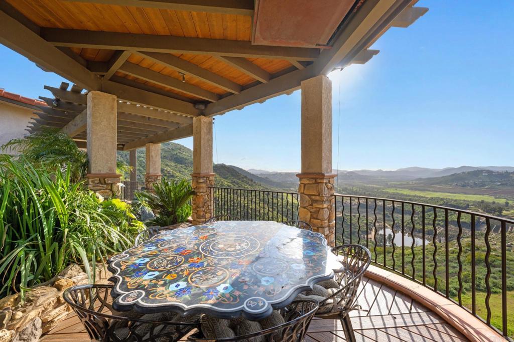 14817 Highland Valley Road